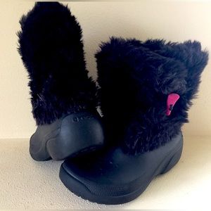 Girls Croc Black boots size 3-5